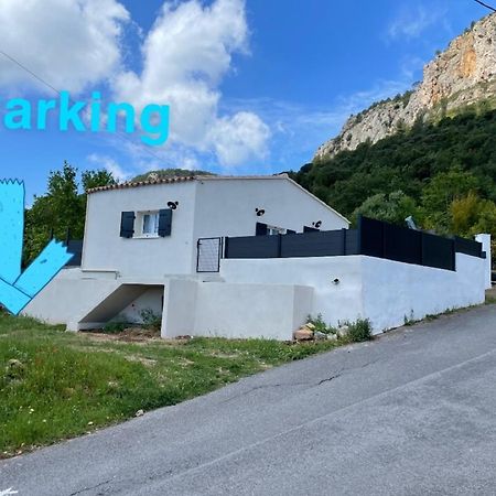 Maison Avec Jardin, Parking Entre Mer Et Montagne Le Revest-le-Eaux ภายนอก รูปภาพ