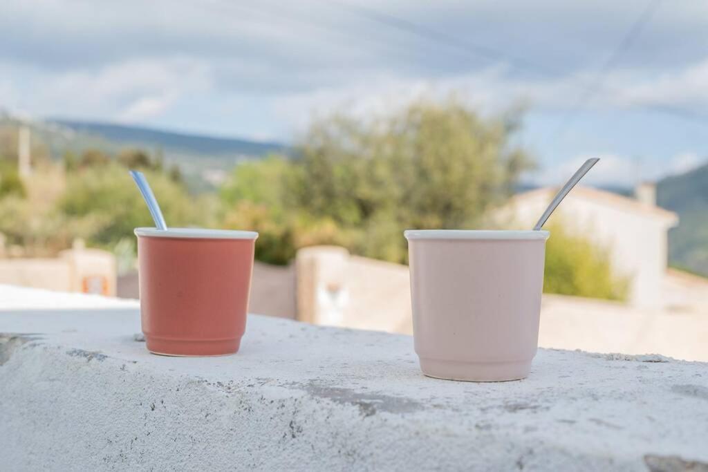 Maison Avec Jardin, Parking Entre Mer Et Montagne Le Revest-le-Eaux ภายนอก รูปภาพ